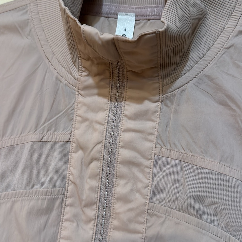 lululemon Serve It Jacket in Muse - Picture 9 of 11